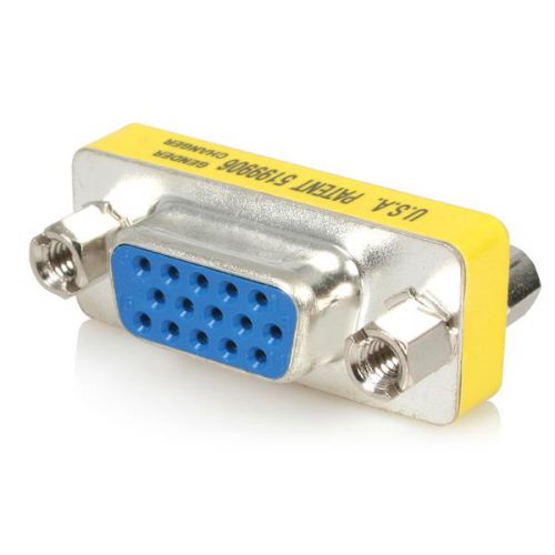 StarTech.com Slimline VGA HD15 Gender Changer